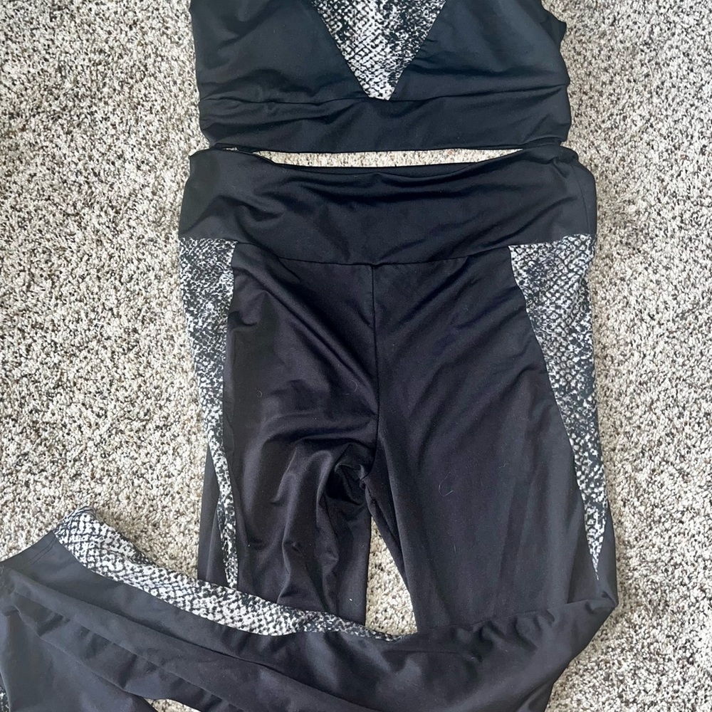 In Luv Snakeskin Set